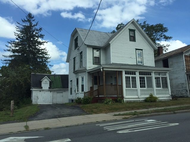 1st image of 1 Gouverneur St