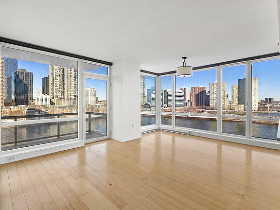 3rd image of 2 2nd St APT 801