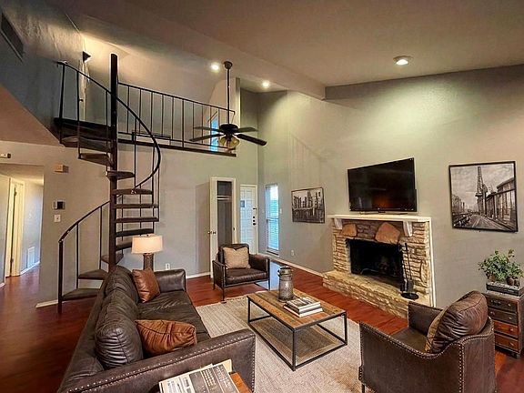 5th image of 1734 Timberwood Dr