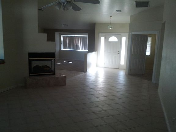 4th image of 310 W Sherwood Dr