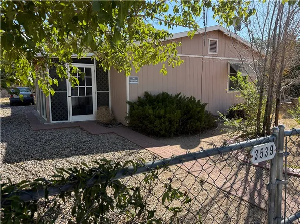 3539 E Warbler Lane, Kingman, AZ 86409