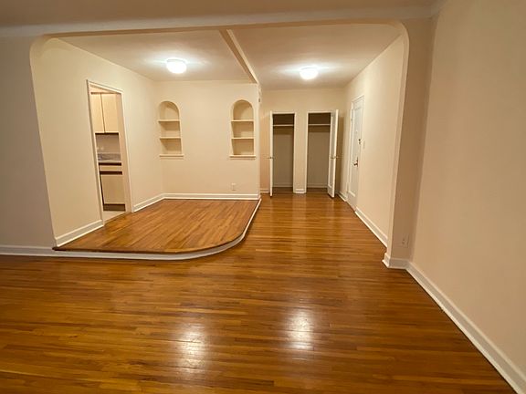 2nd image of 6939 Yellowstone Blvd APT 112