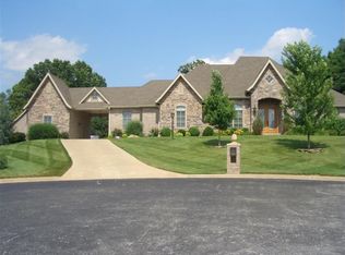 4588 E Spruce Dr, Springfield, MO 65809