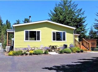 94131 Shutters Landing Ln, North Bend, OR 97459