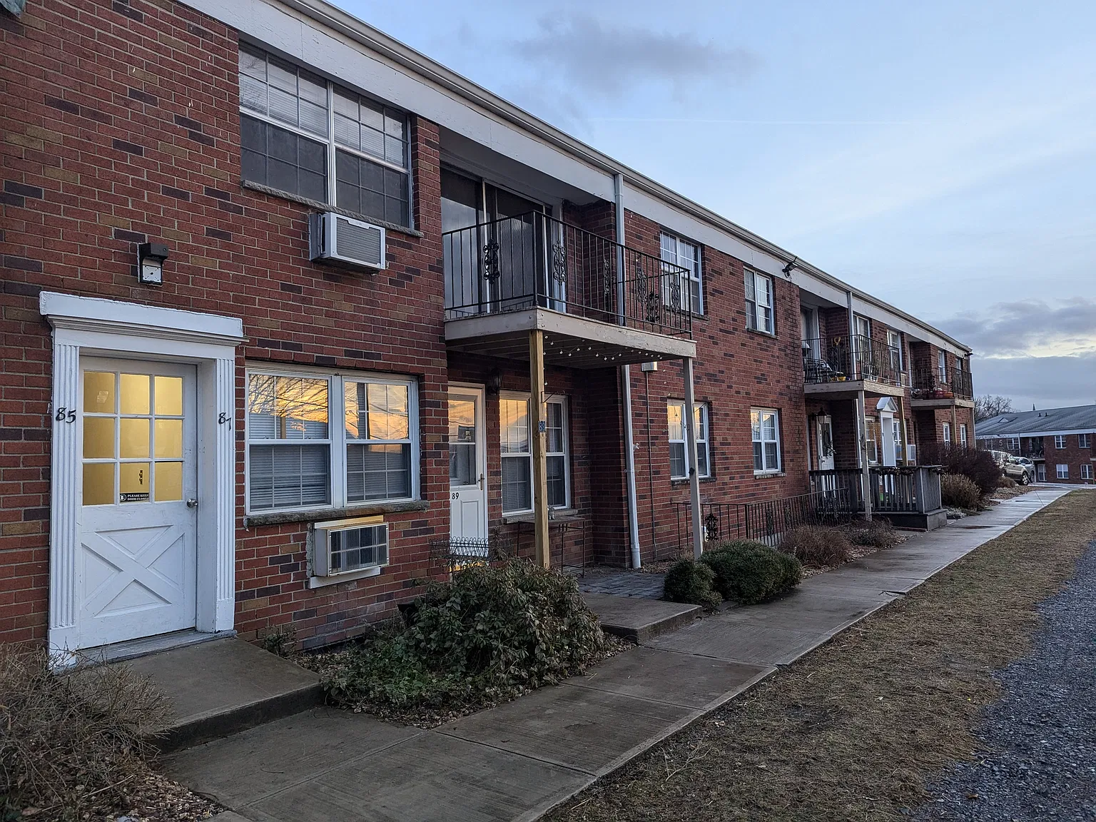 1 bed, 610 sqft, $2,050 — Photo 1