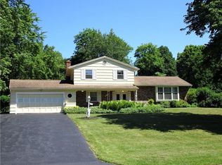 26 Gentian Way, Fairport, NY 14450