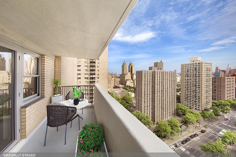 1st image of 100 W 93rd St APT 21J