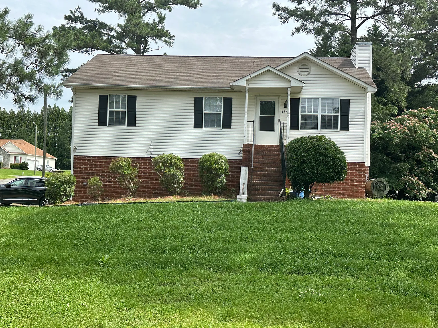 3 bed, 2.5 bath, 1632 sqft, $1,795 — Photo 1