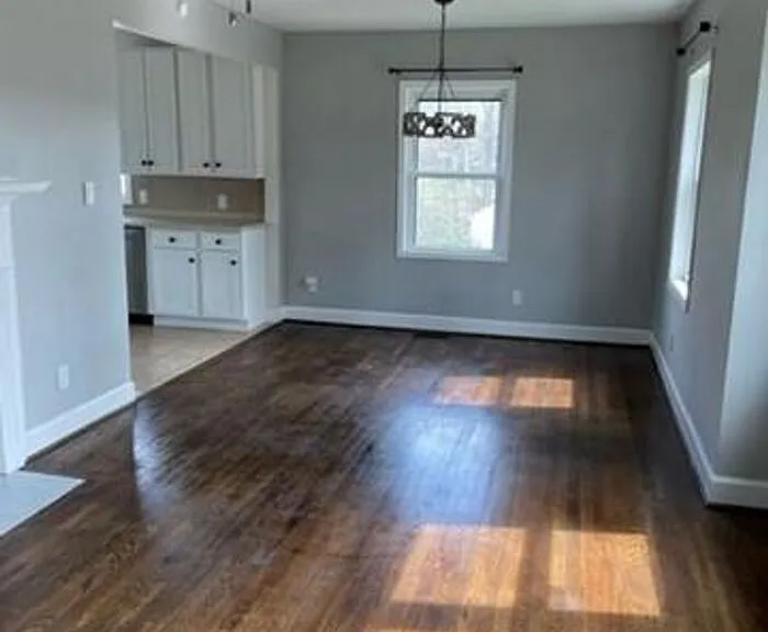 2520 Brentwood Pl — Photo 4