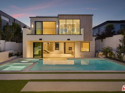3600 Frances Ave, Los Angeles, CA, 90066