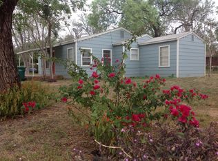 1102 Beech St, Jourdanton, TX 78026