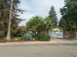 2322 S Jacob St, Visalia, CA 93277