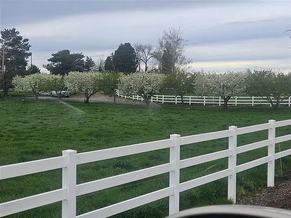 1813 E 1550 S, Gooding, ID 83330