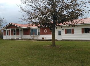 1424 21 Mile Rd, Barryton, MI 49305