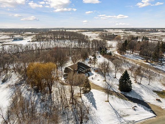 3rd image of 4757 Lake Sarah Dr S