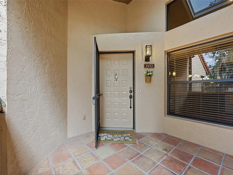 2922 Lake Pineloch Blvd #15-21 — Photo 3