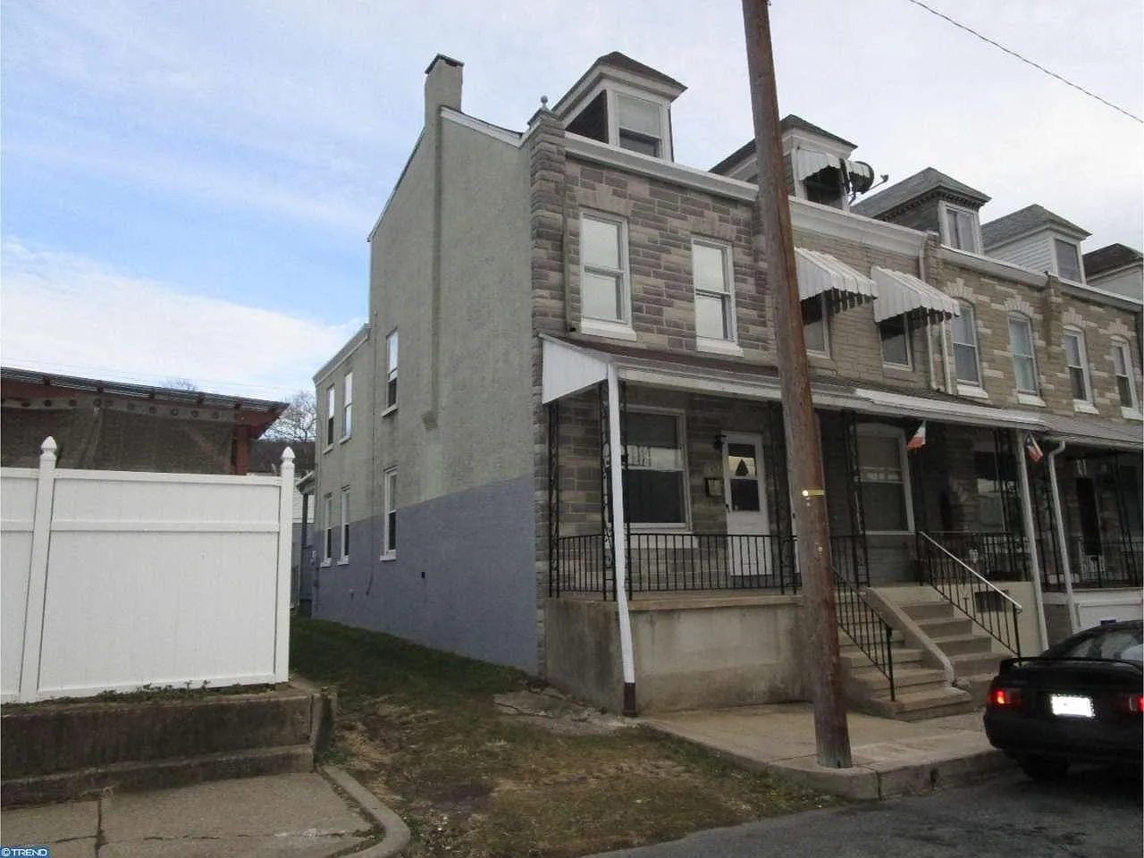 1453 Mulberry St photo 1