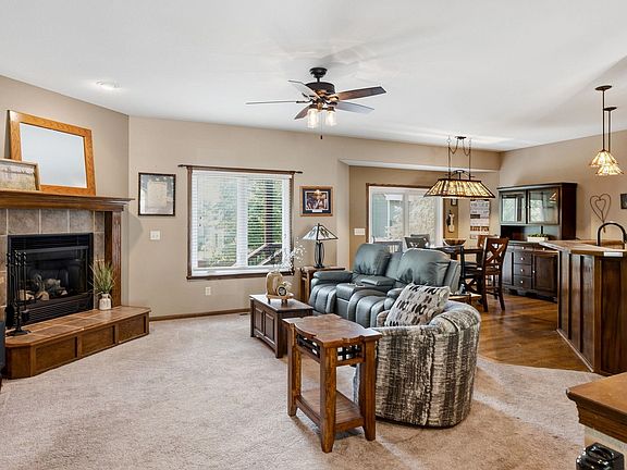 5th image of 1301 E Rushwood Dr