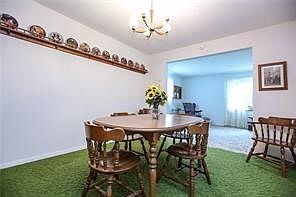 5th image of 668 Long Pond Rd