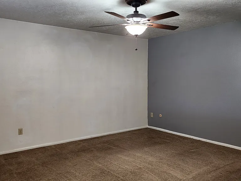 4852 N Sunderland Dr — Photo 11