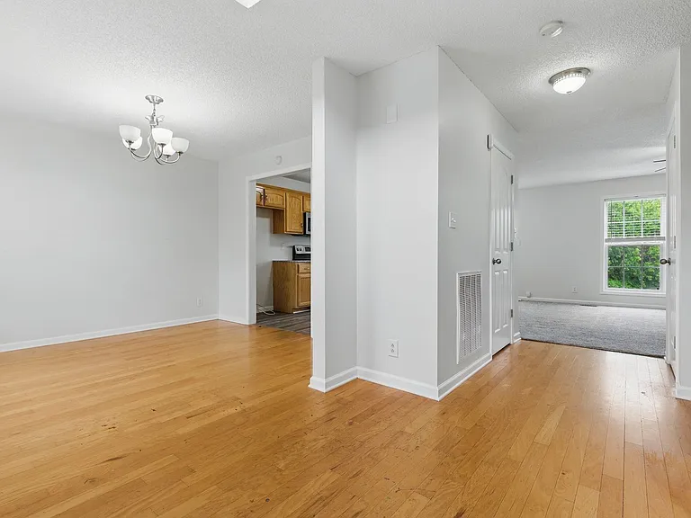 3149 Holly Point — Photo 8