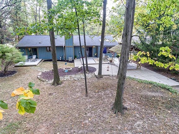 2nd image of 20351 Sandalwood Ln