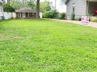 1210 S Maywood Ave, Independence, MO 64052