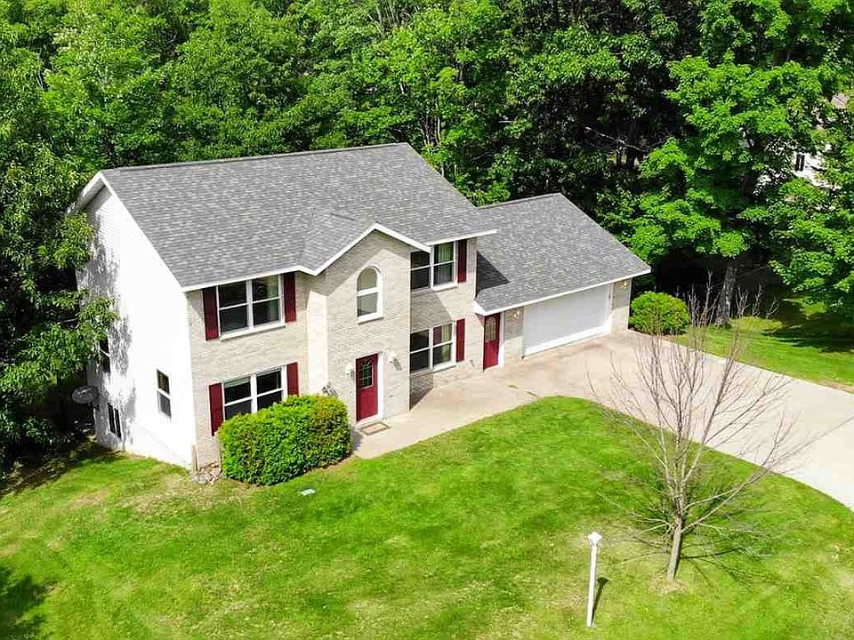 1st image of 1910 Robindale Dr