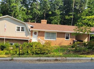 2312 Woodland Dr, Reidsville, NC 27320