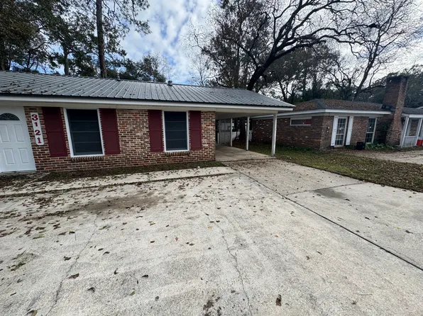 3121 Cottage Hill Rd, Mobile, AL 36606