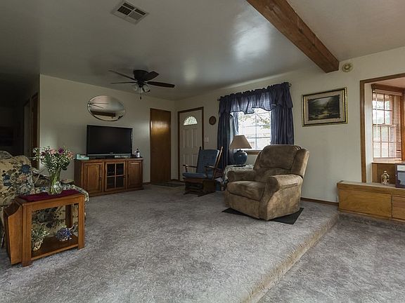5th image of 4 Bonita Ave