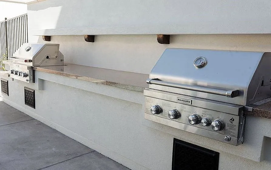 Catalina Luxury Apartments — Photo 4