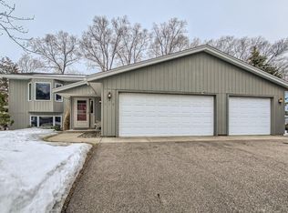 132 Stuart Dr, Jordan, MN 55352