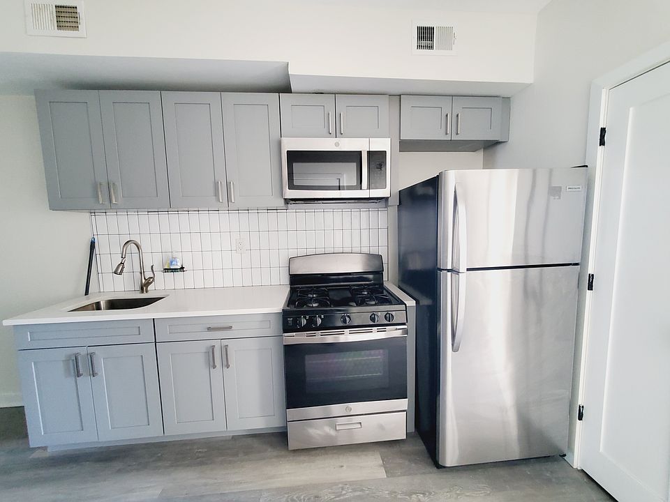 1st image of 86 Sherman Ave APT 2