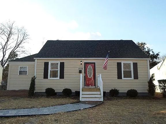 2nd image of 1604 Greenville Ave
