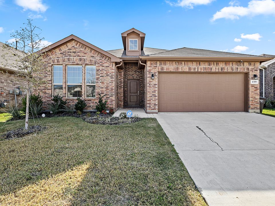 1st image of 239 Mossy Cliff Ln