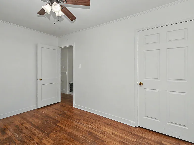 2113 Jennie Linn Dr — Photo 31