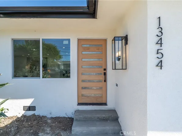 13454 Washington Ave, Hawthorne, CA 90250