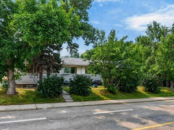 1907 N 14th Ave NE, Calgary, AB T2E 1G8