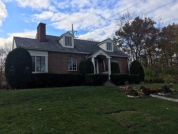 4th image of 3461 Lindale Ave