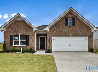 154 Mill Valley Way, New Market, AL 35761