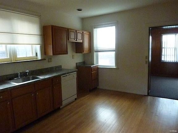 4th image of 5807 Goener Ave
