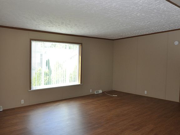 2nd image of 8200 N Morley Dr