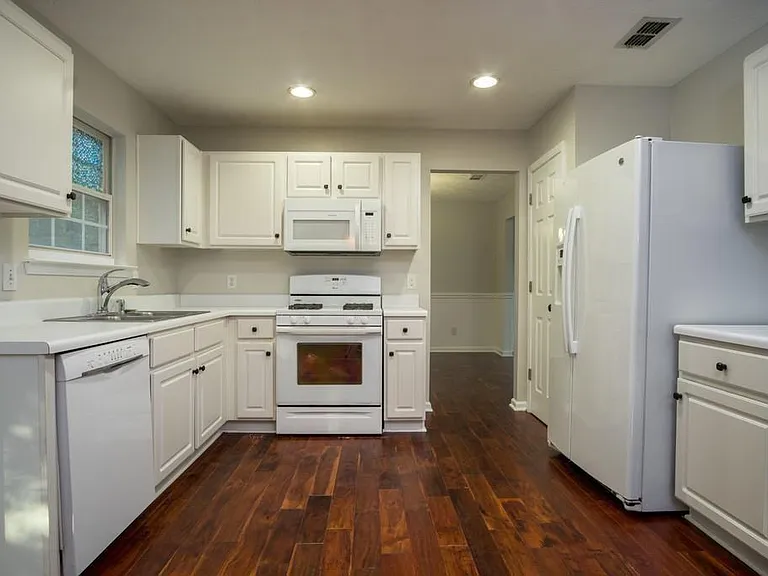1078 River Plantation Dr — Photo 6