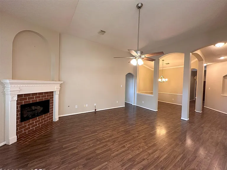 3734 Paigewood Dr — Photo 14