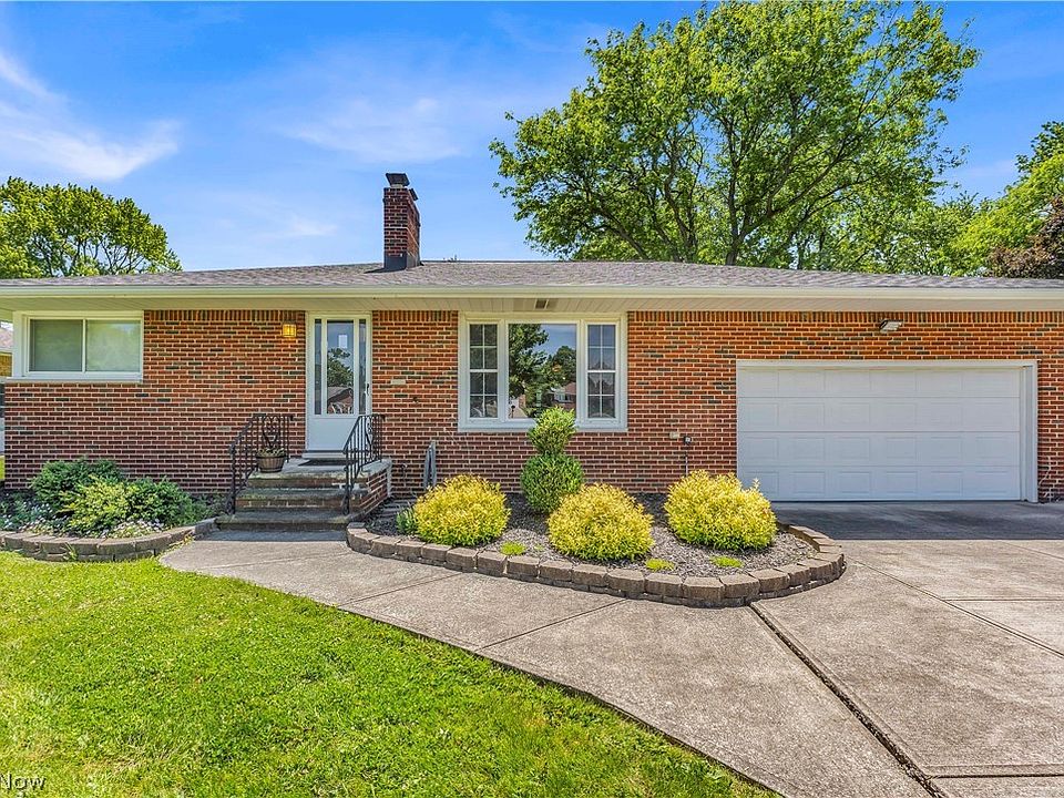 1st image of 364 Cherry Ln