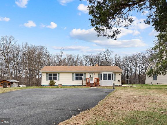 2nd image of 335 Camp Meeting Ground Rd