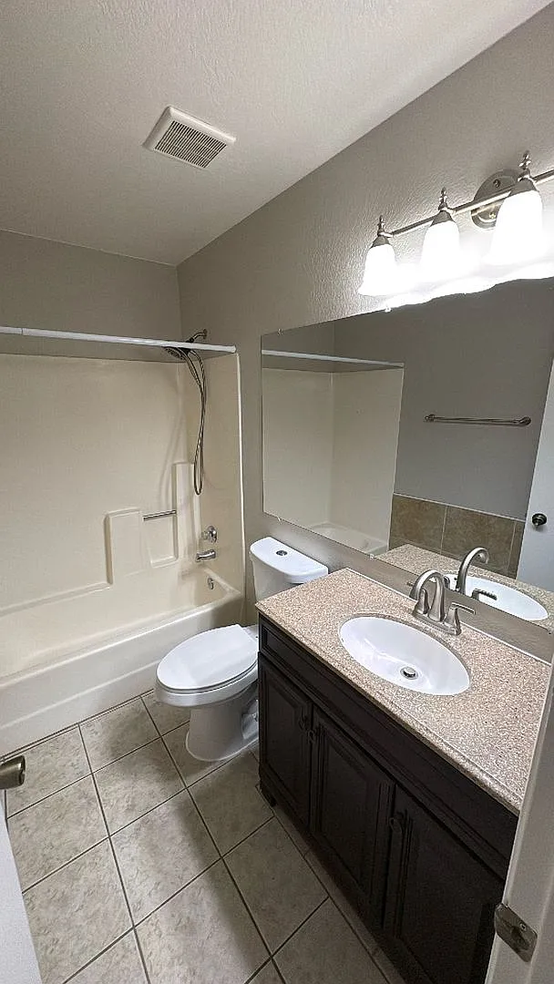 1664 S Robin Lane-(4014F)-21123979 — Photo 4