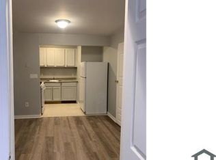 399 Essex St #1, Brooklyn, NY 11208