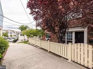 1465 N Van Dorn St, Alexandria, VA 22304